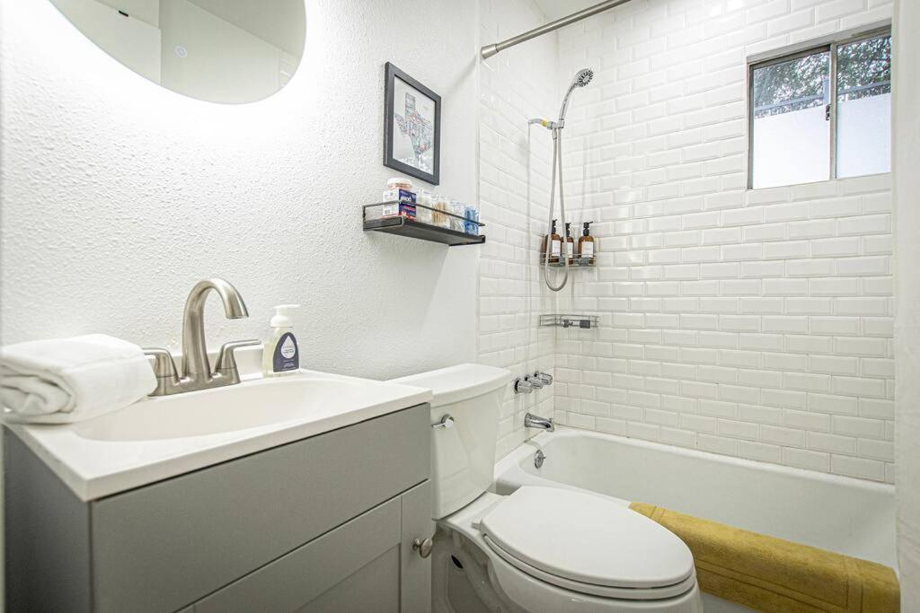 Downtown Austin Suite Retreat 外观 照片