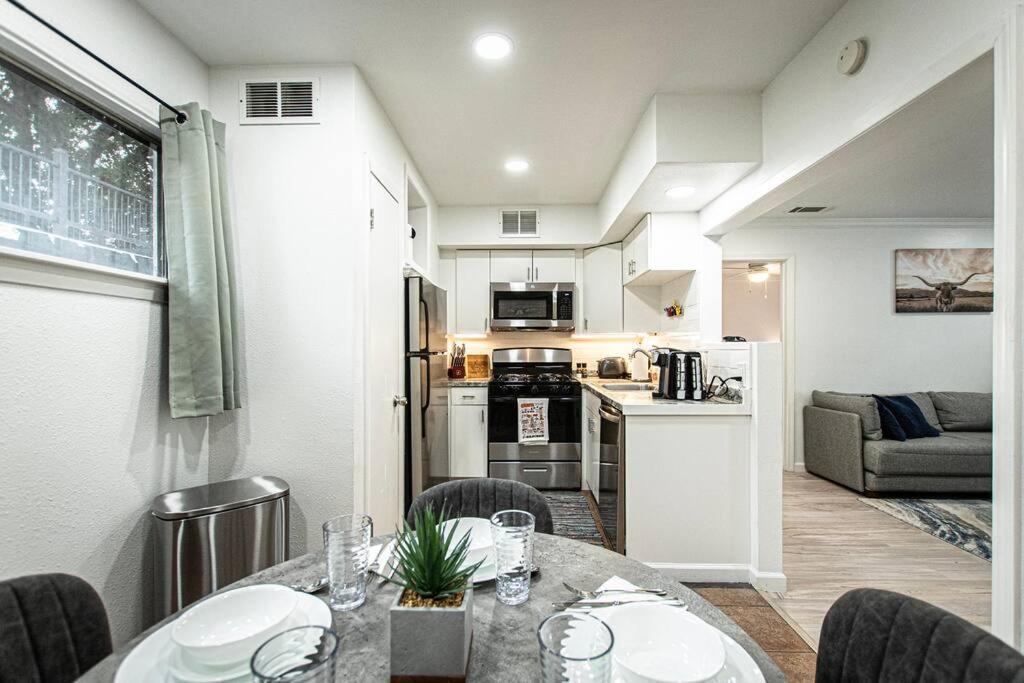 Downtown Austin Suite Retreat 外观 照片